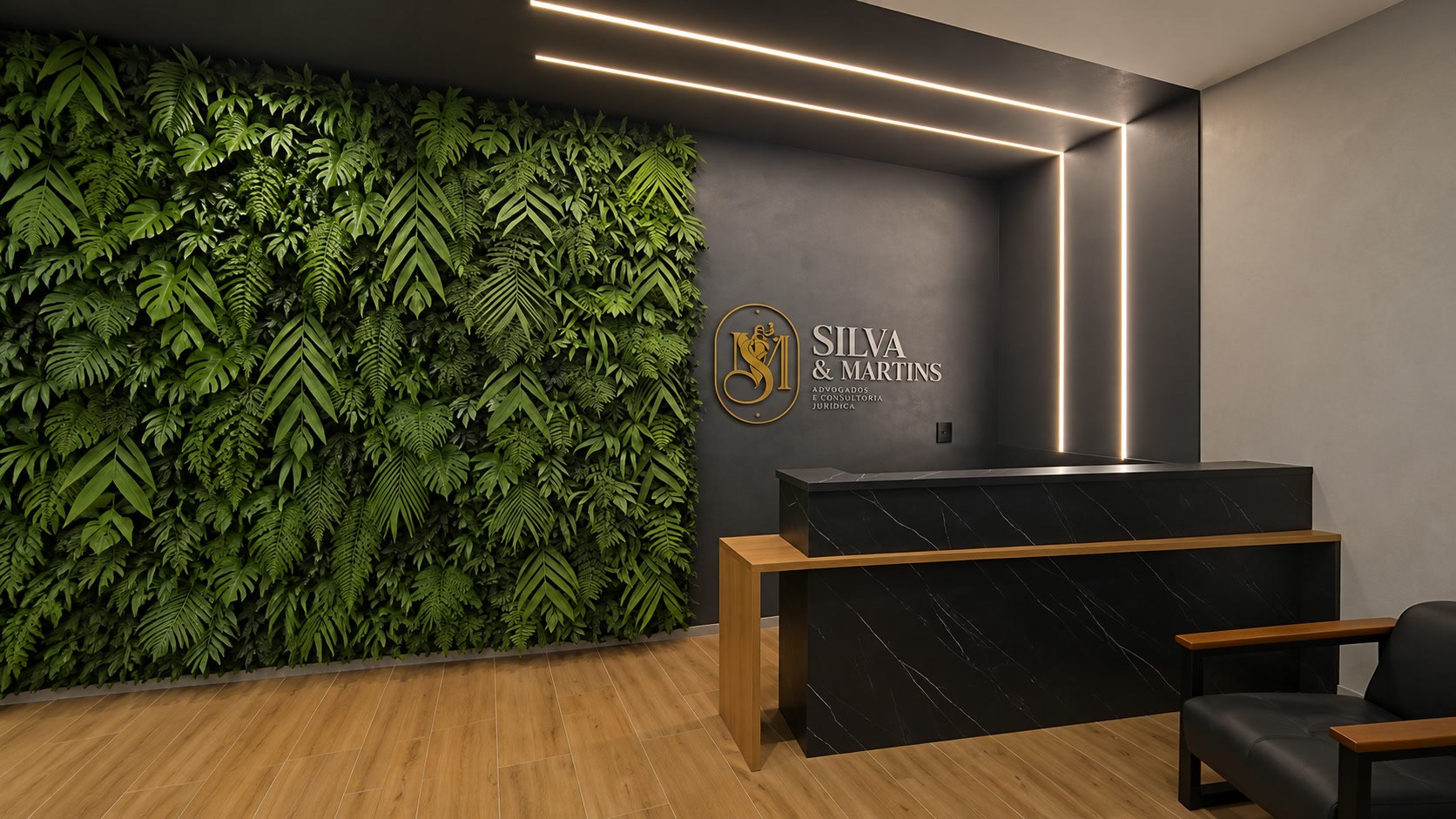 Recepção com parede de plantas à esquerda, parede grafite com a marca dourada Silva & Martins, balcão de mármore preto e poltrona